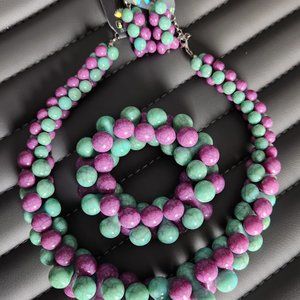 NWT Two-tone Beaded Necklace and Bracelet Set